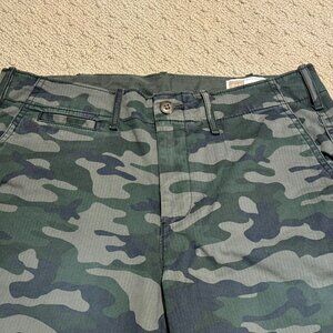 GAP Camouflage Straight Leg Pants